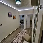 1&2 Lejlighed Tirana